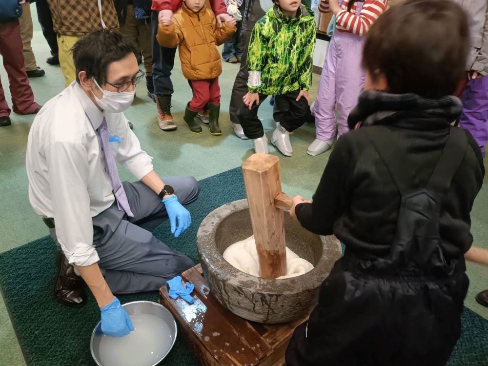 冬を満喫■2025-26年末年始限定■標高1，000ｍの大自然を満喫≪夕朝食バイキング≫★特典付★