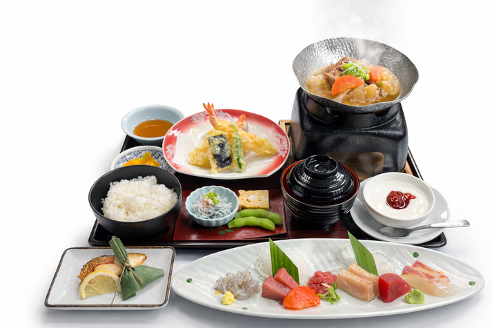 【平日限定！1泊2食付きプラン】静岡の海の幸や焼肉、和洋中と選べる豪華な夕食付き♪