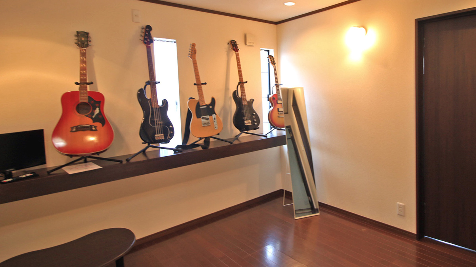 ＃ルビーチューズデイ＿2階のお部屋　楽器は使ってもOK♪