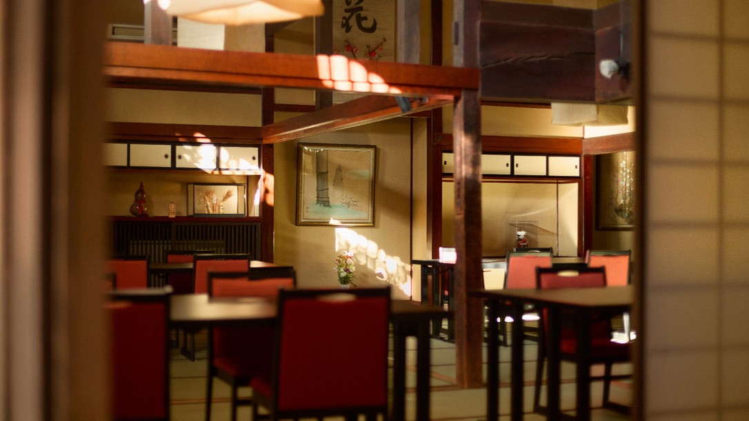 【はりこし亭】館内