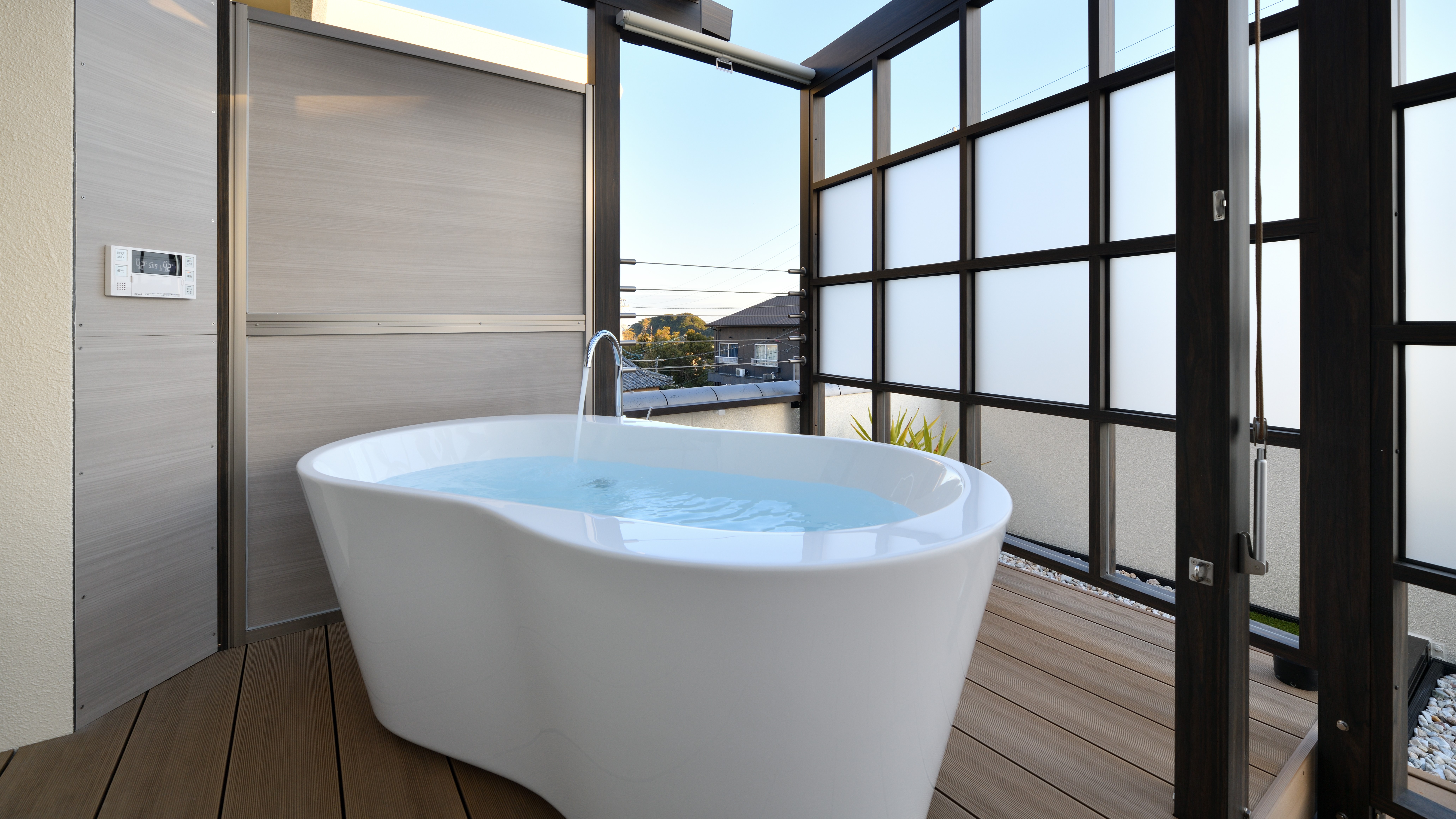 露天風呂付客室　月桂樹