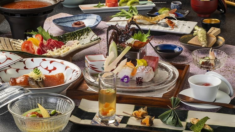 【露天風呂付のお部屋で極上の夏休み】5大特典付！お部屋食／贅沢な里山時間を過ごす庭園付露天風呂客室