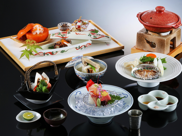 【個室ダイニング】〜少量美味〜量をひかえ、素材にこだわるプラン