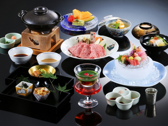 【夕朝お部屋食確約】〜厳選食材〜　記念日や接待におすすめ。調理長おまかせ会席