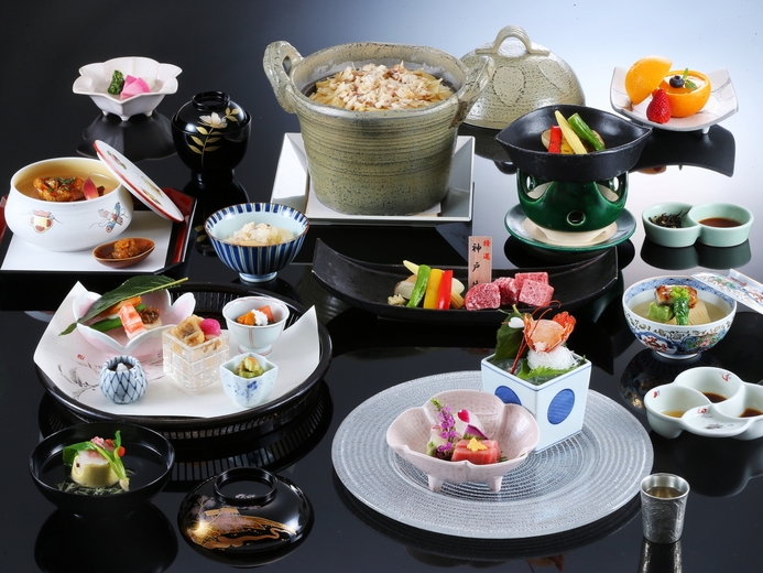 【夕朝お部屋食確約】〜厳選食材〜　記念日や接待におすすめ。調理長おまかせ会席