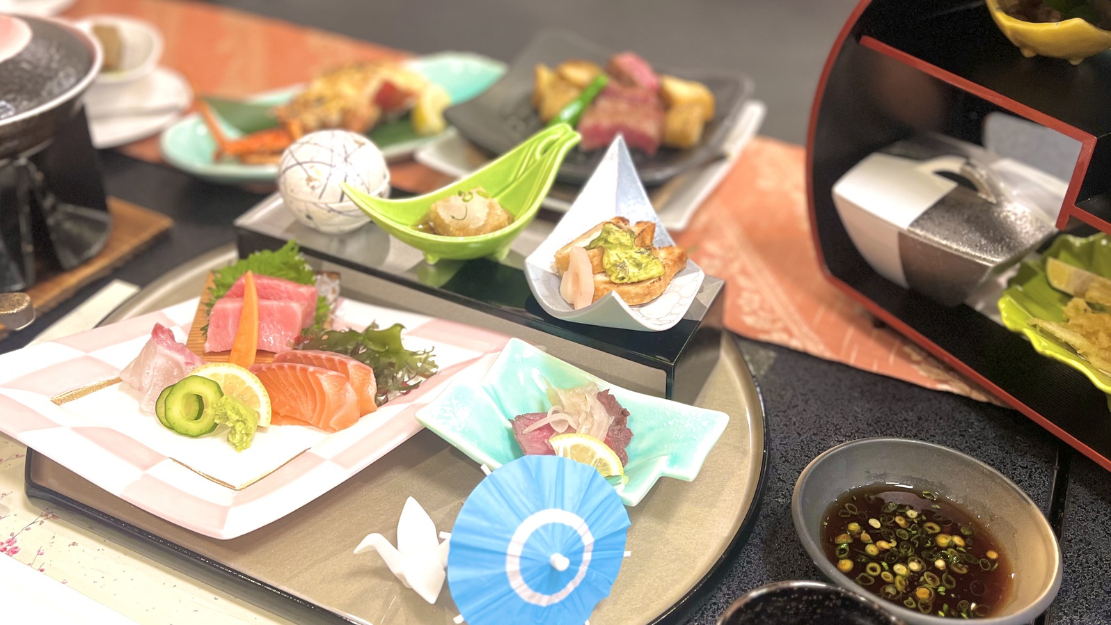 【ファミリーｘ最上級みえ会席】◆一泊二食◆特選松阪牛ステーキと豪華伊勢海老黄金焼きの饗宴！