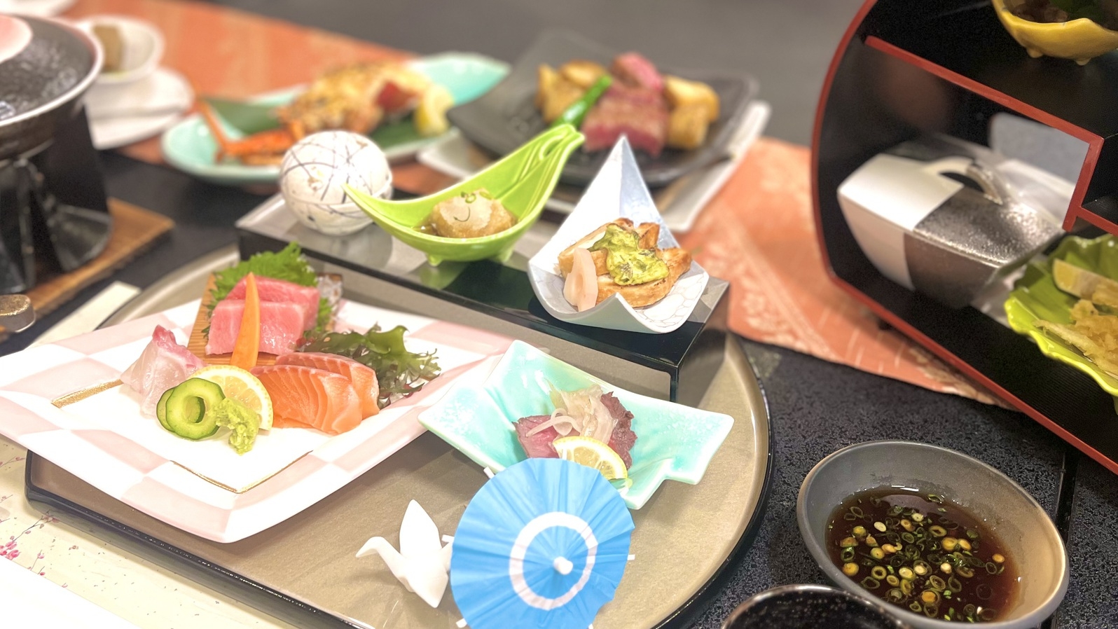 【ファミリーｘ最上級みえ会席】◆一泊二食◆特選松阪牛ステーキと豪華伊勢海老黄金焼きの饗宴！