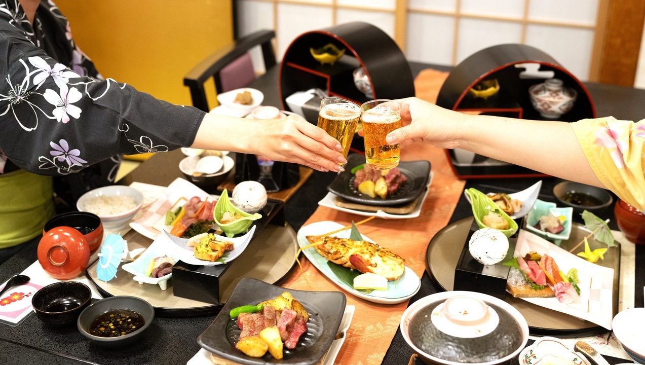 【お食事処ｘ最上級みえ会席】◆一泊二食◆特選松阪牛ステーキと伊勢海老黄金焼きの饗宴！Wメイン！