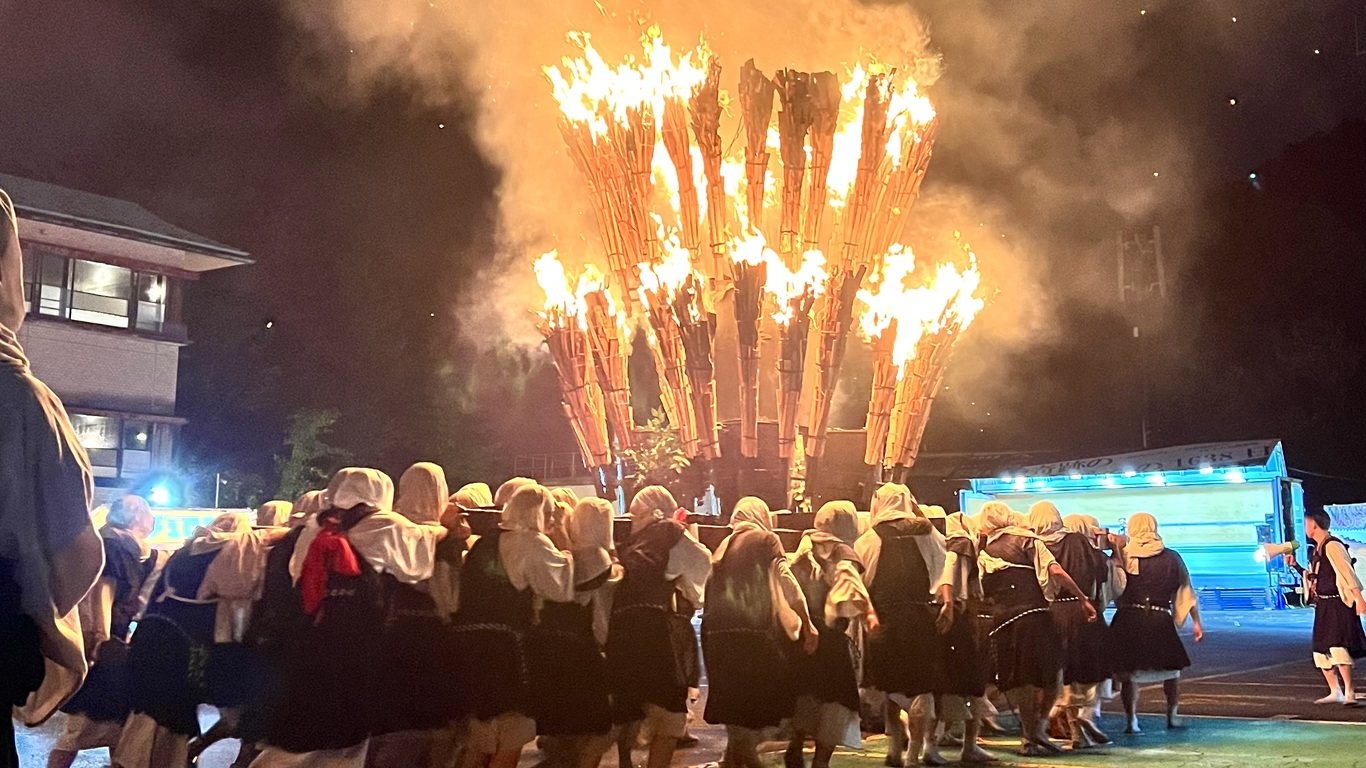 【部屋食│僧兵鍋プラン】期間限定・湯の山名物鍋「猪鹿鳥と僧兵味噌」大鍋　