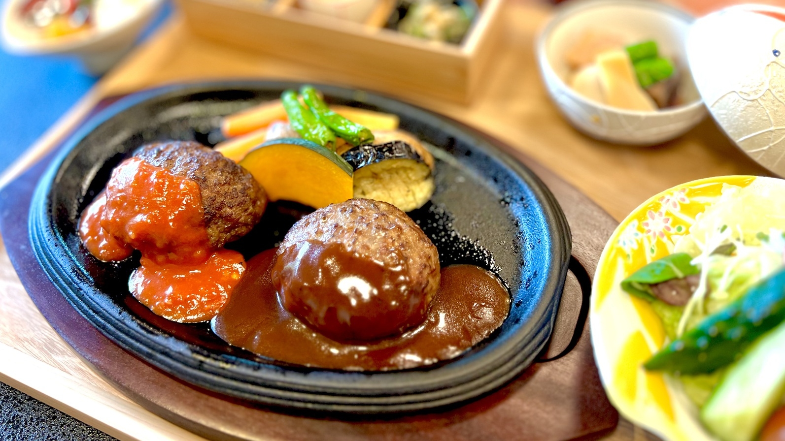 【広間食│御在所岳登山プラン】松阪牛×鹿肉のWハンバーグ（1日1組限定）◆駐車場利用＆温泉