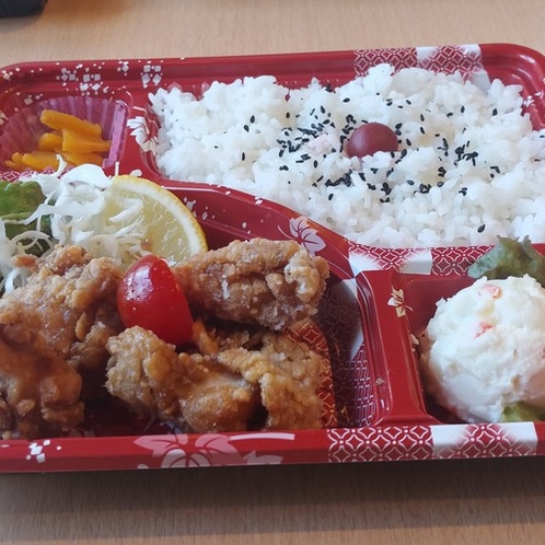 鶏唐揚げ弁当