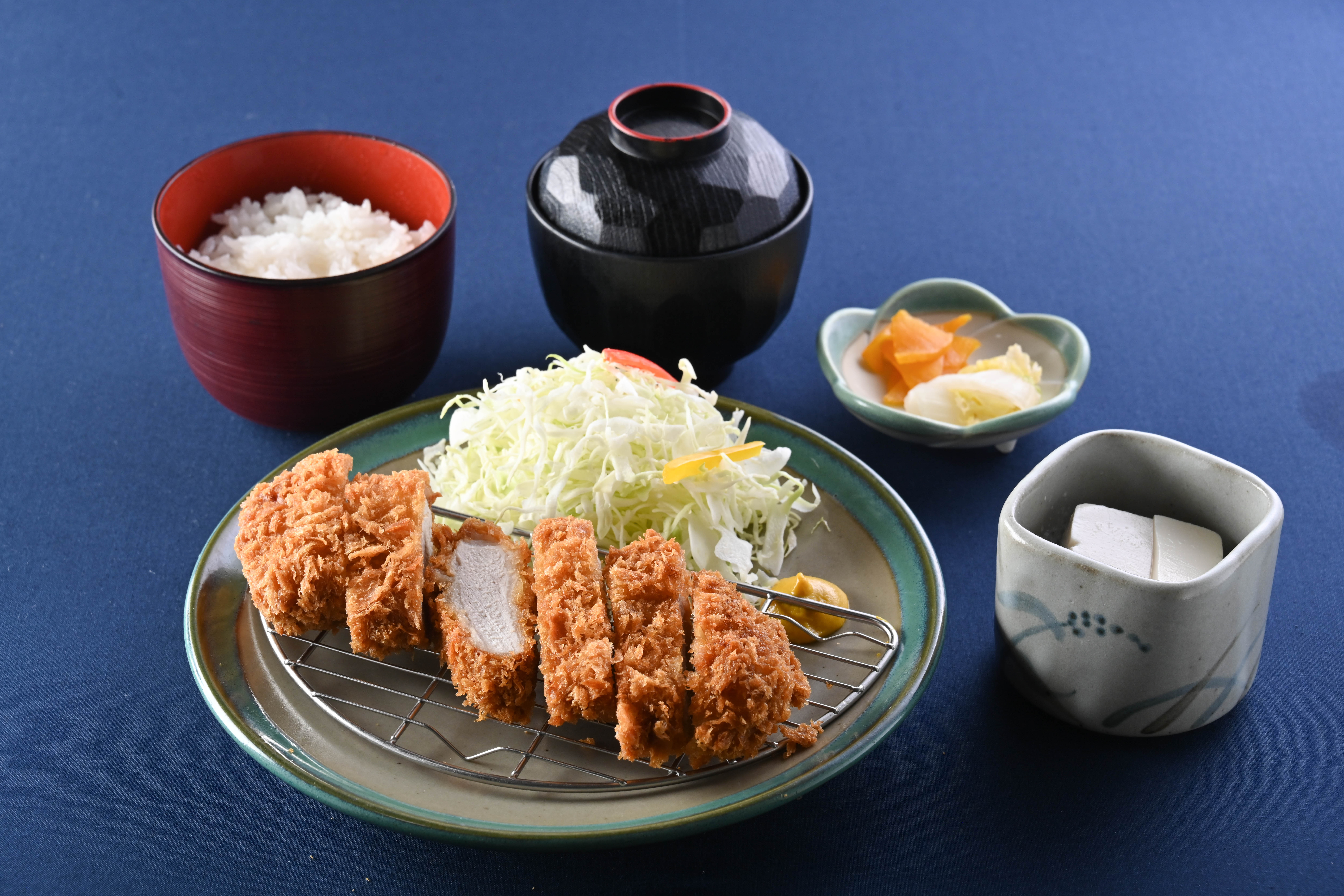 とんかつ定食