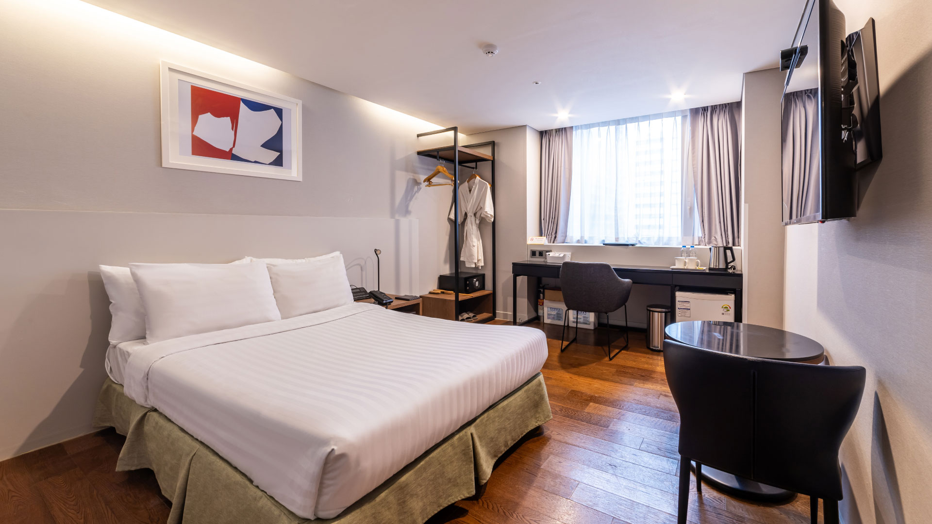 スタンダード ダブル(スモールウィンドウ）