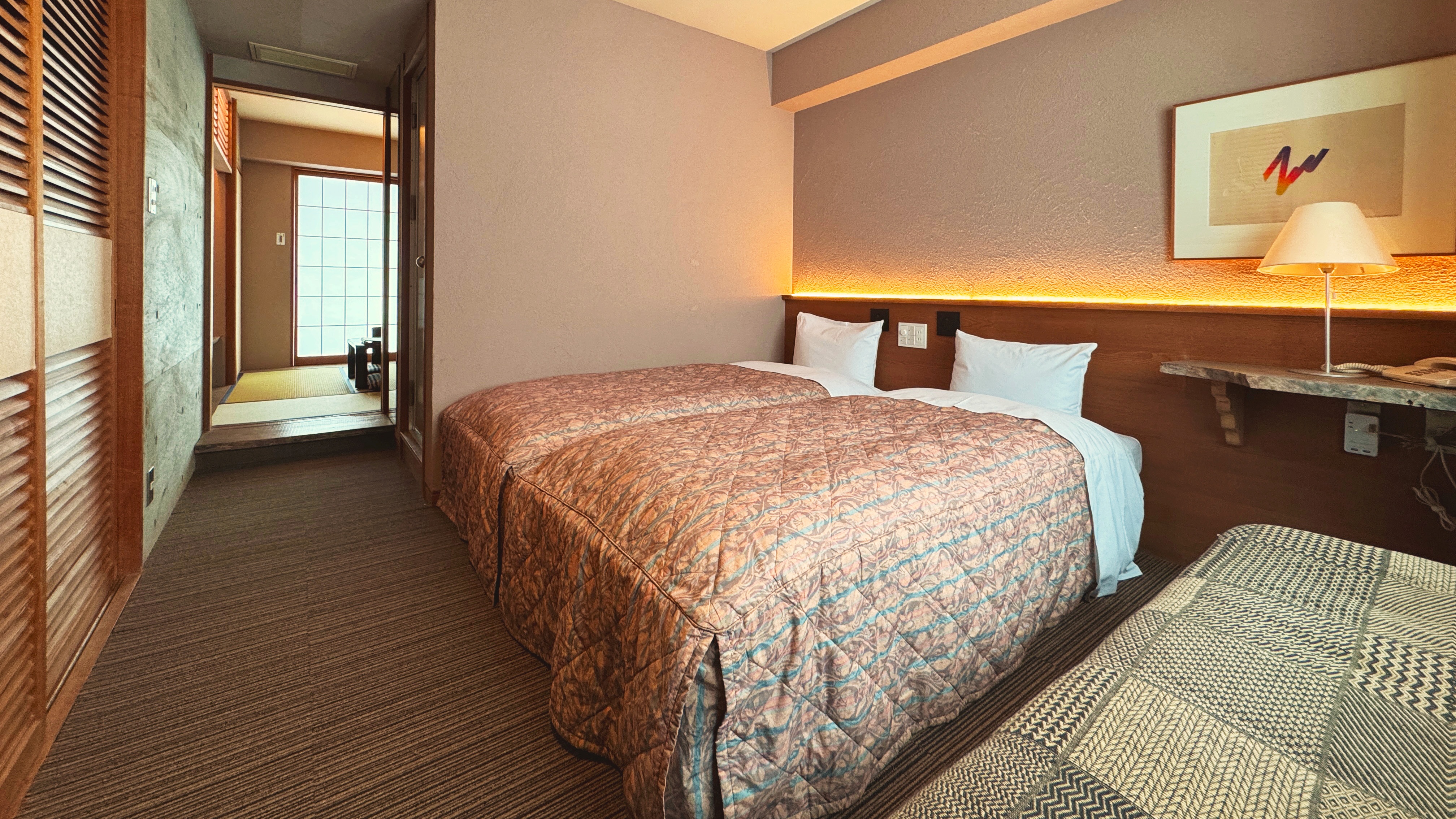 *タワー棟 和洋室／定員5名 (全4部屋)