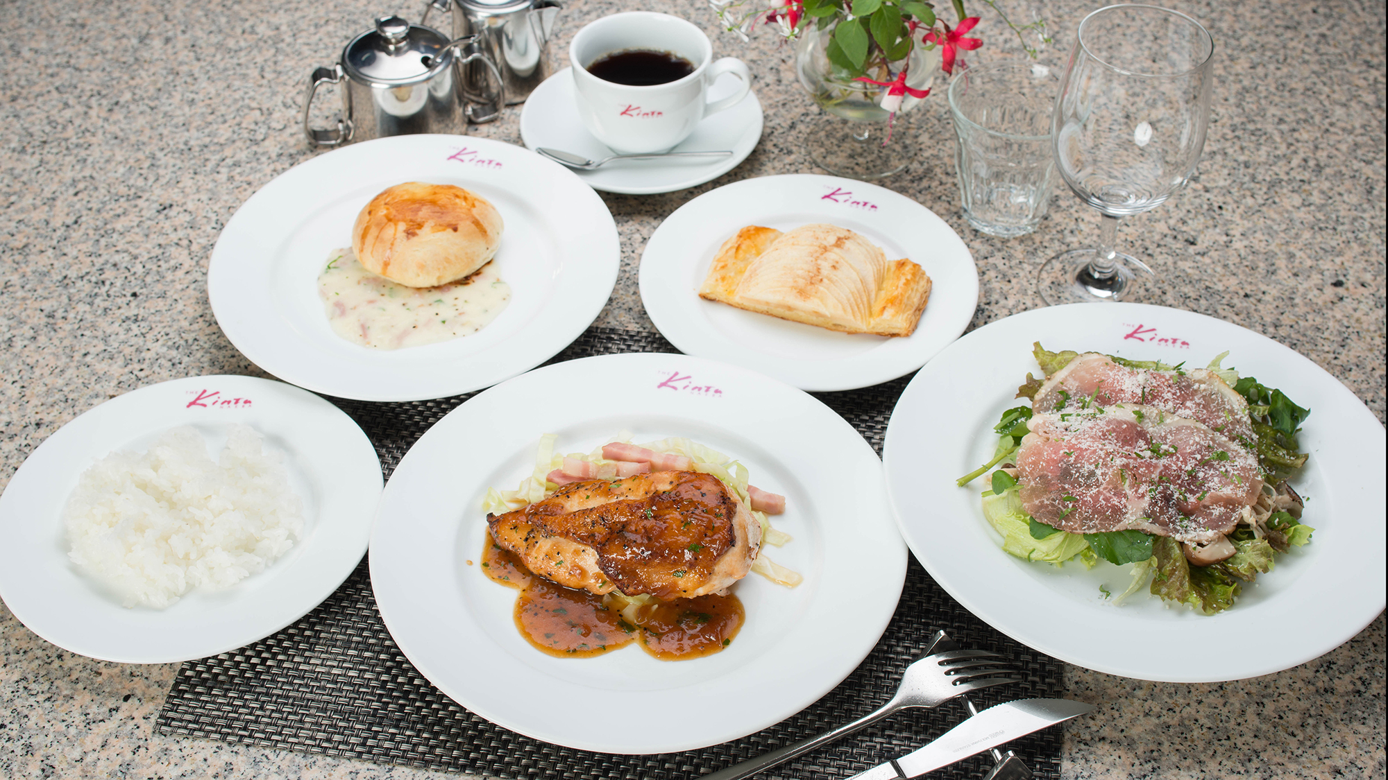 *夕食一例_コース風ディナー※料理は季節毎に内容が変わります。