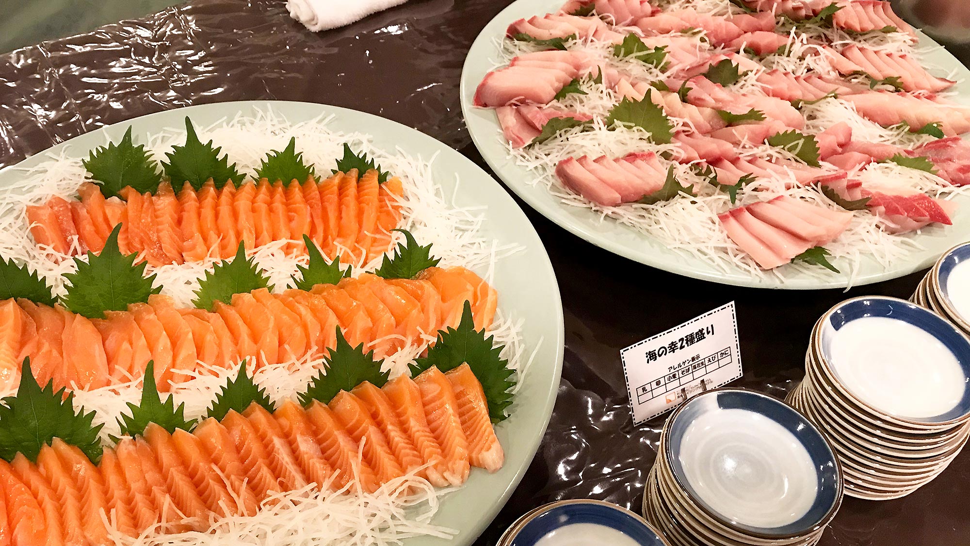 ・【夕食一例】信州産の食材を取り入れた会席料理やバイキングなどをご提供いたします