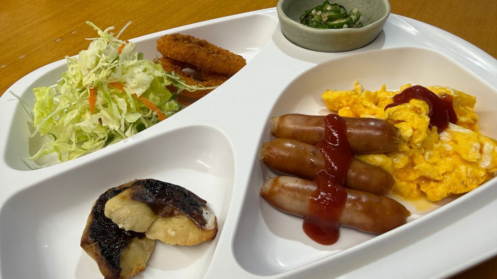 【さき楽14｜朝食付】14日前からの早期予約でさらにお得に宿泊♪｜洗濯無料サービス有