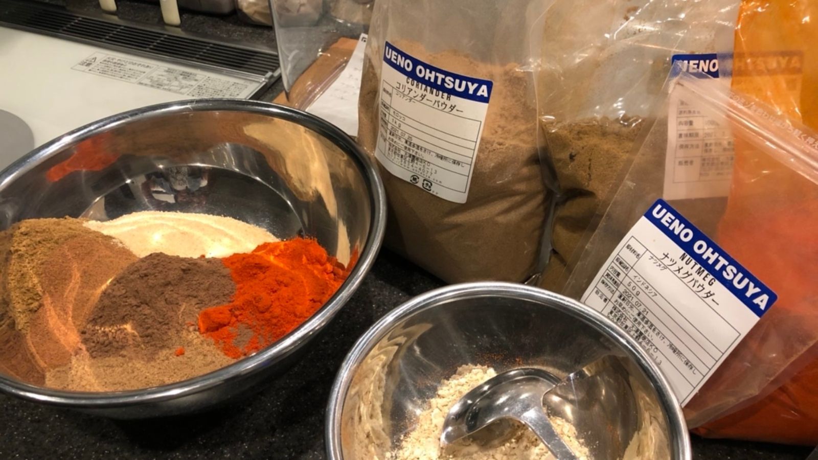 ホテル名物　朝カレー！オリジナルブレンド香辛料