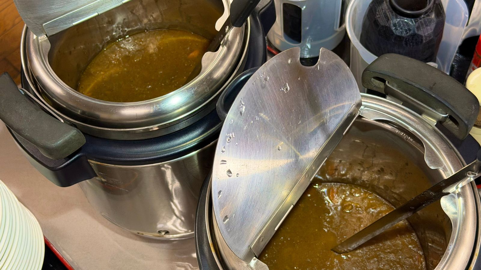 大人気の名物朝カレー！