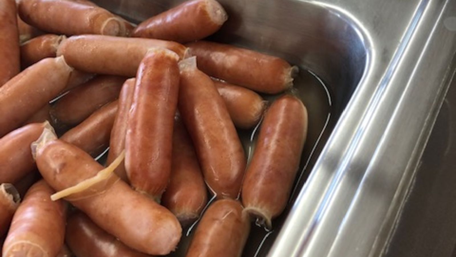 06：45～09：00の朝食（コロナ禍対策対応中）