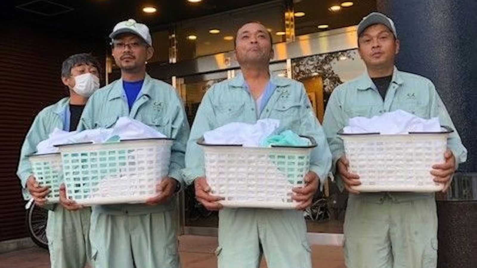 滞在中の衣類、洗濯・乾燥が無料！しかもフロントに預けるだけのサービス付！