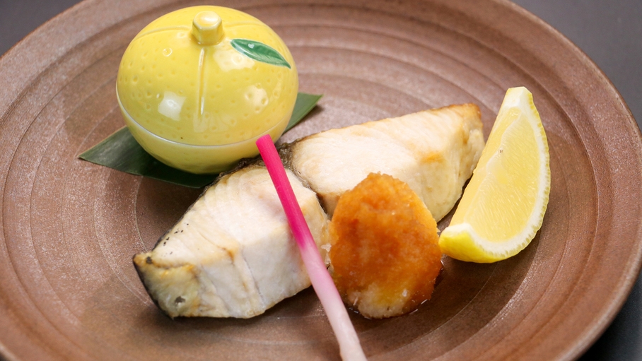【絹の膳〜kinunozen〜】当館最上級コース…こだわり抜いた食材を贅沢に使った旬会席