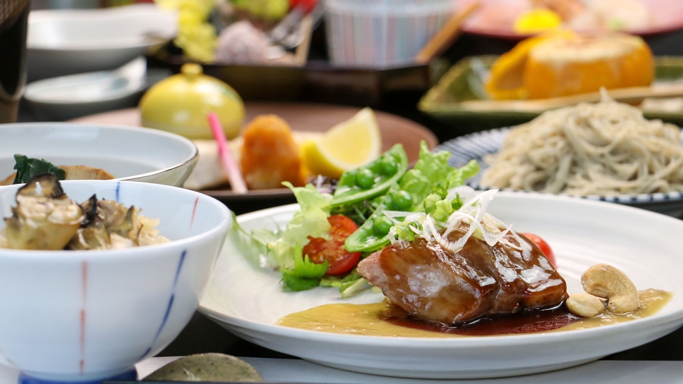 【リトリートぐんま】渓流を一望★数寄屋造りのお部屋で特別なひと時を…《絹の膳-kinunozen-》