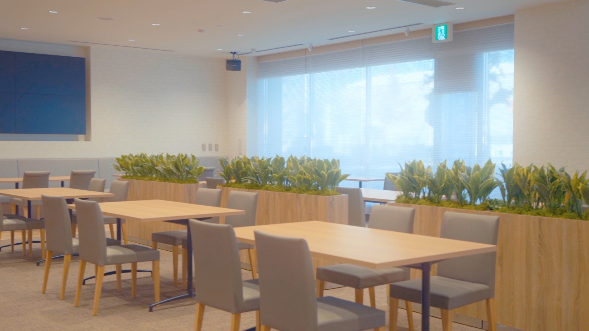 【年末年始・朝食付】改装したレストランで朝はしっかり和朝食！