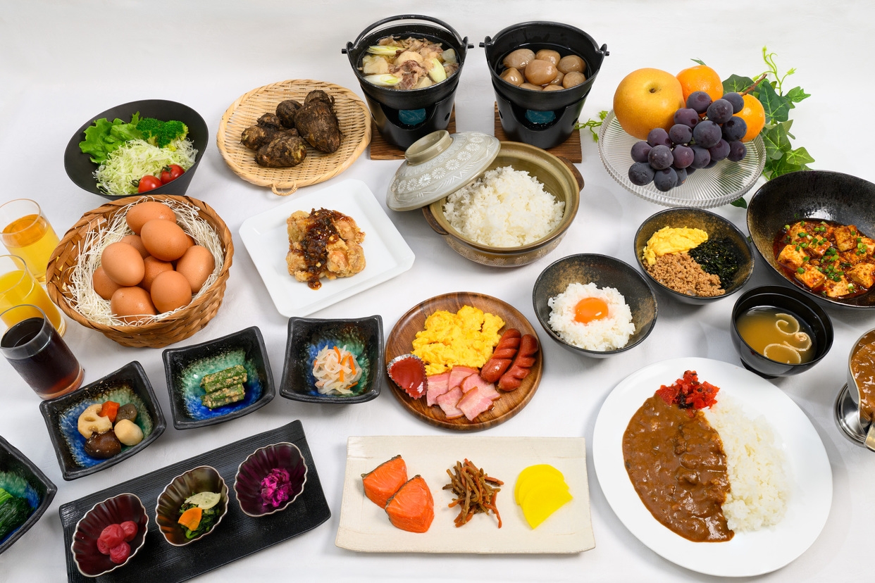 【朝食付き】山形名物芋煮と県内産『つや姫』を味わう和朝食バイキングプラン