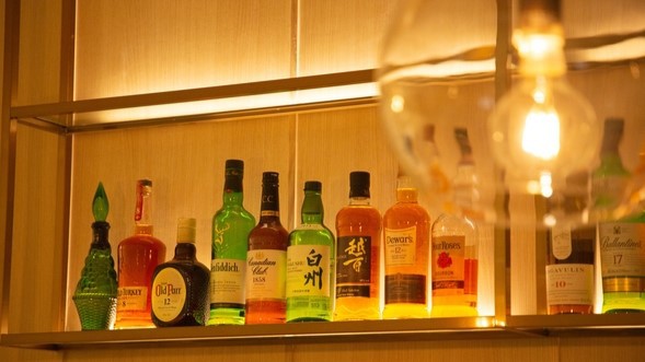 【秋冬SALE】【ナイトBar プラン｜素泊り】お好きなアルコール1杯とおつまみ付き！♪