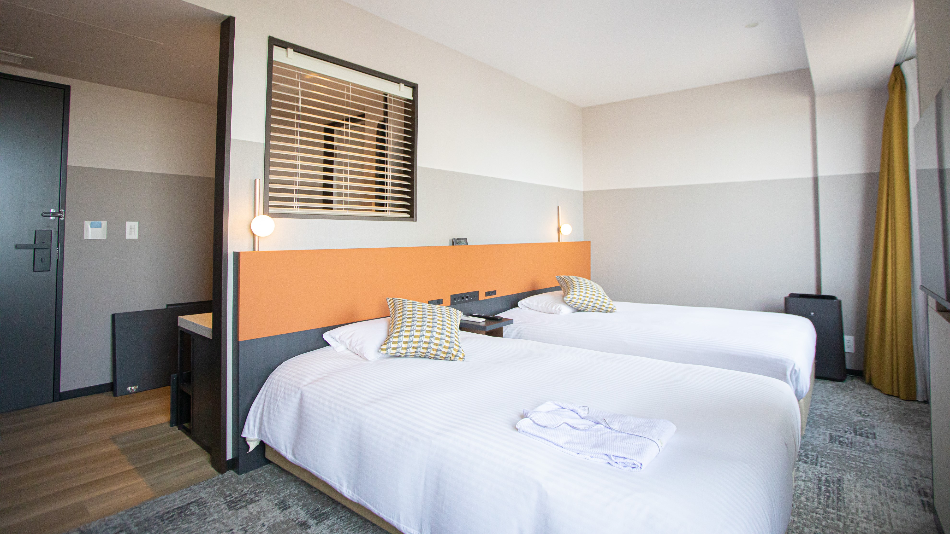 ファミリーツイン