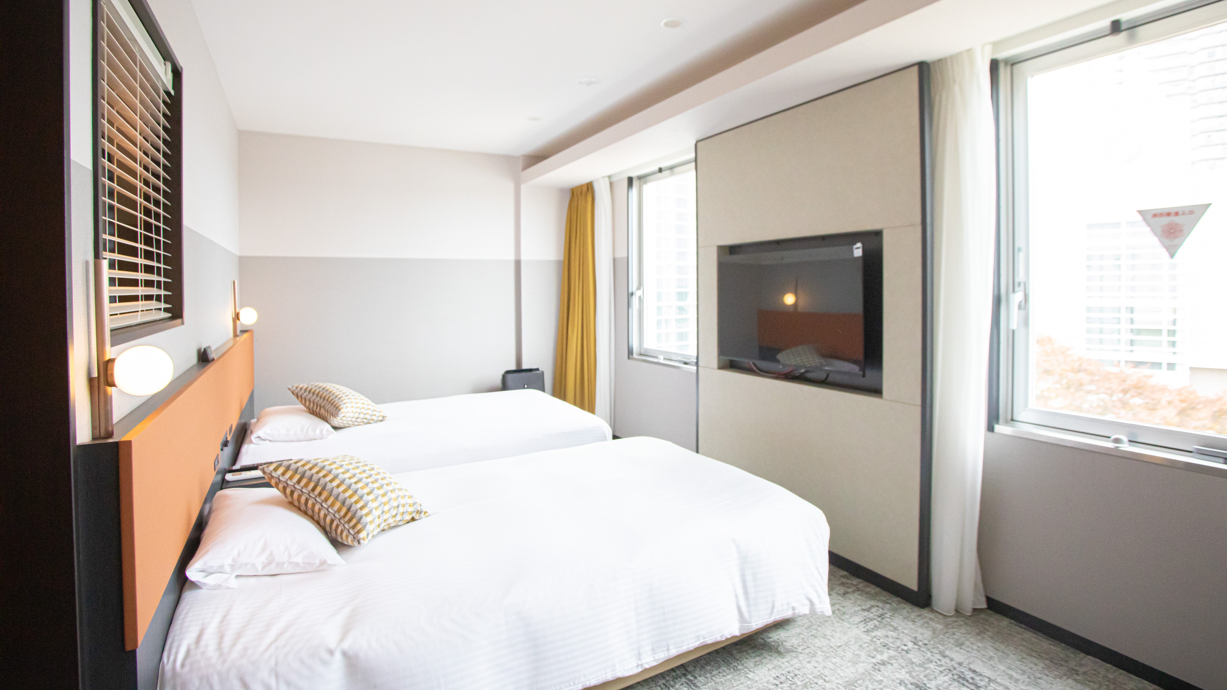 ファミリーツイン