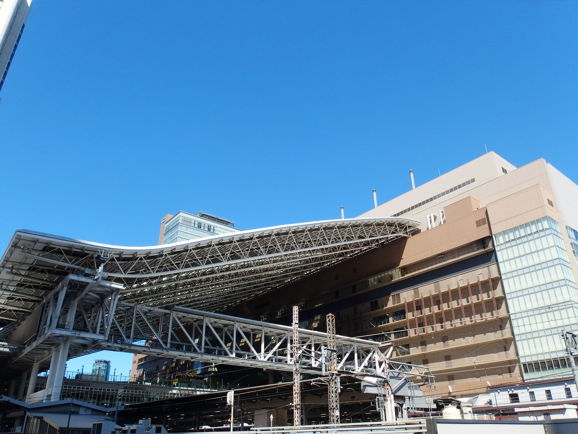 【大阪駅・梅田キタエリア】