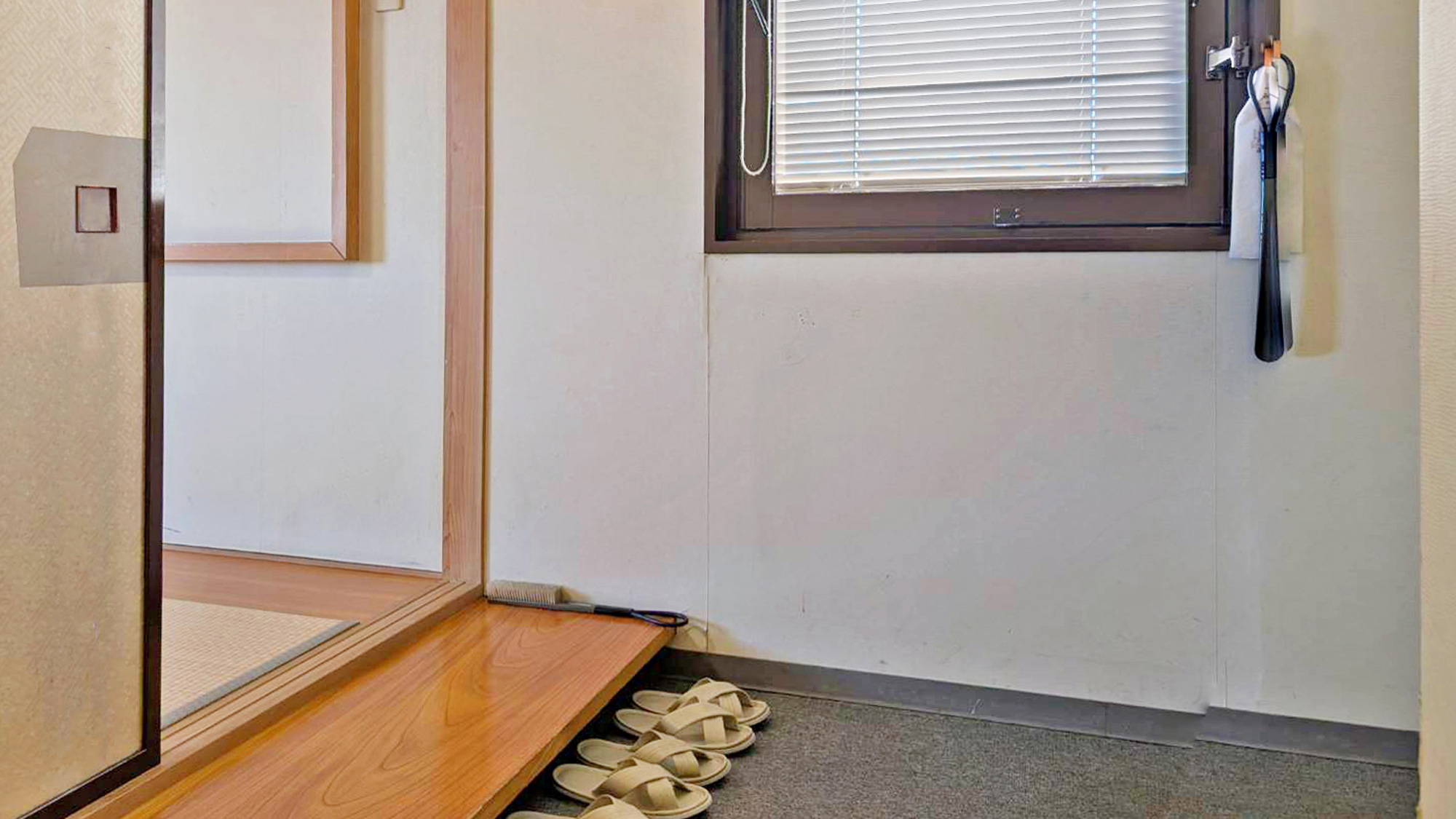 【和室8畳】部屋入口