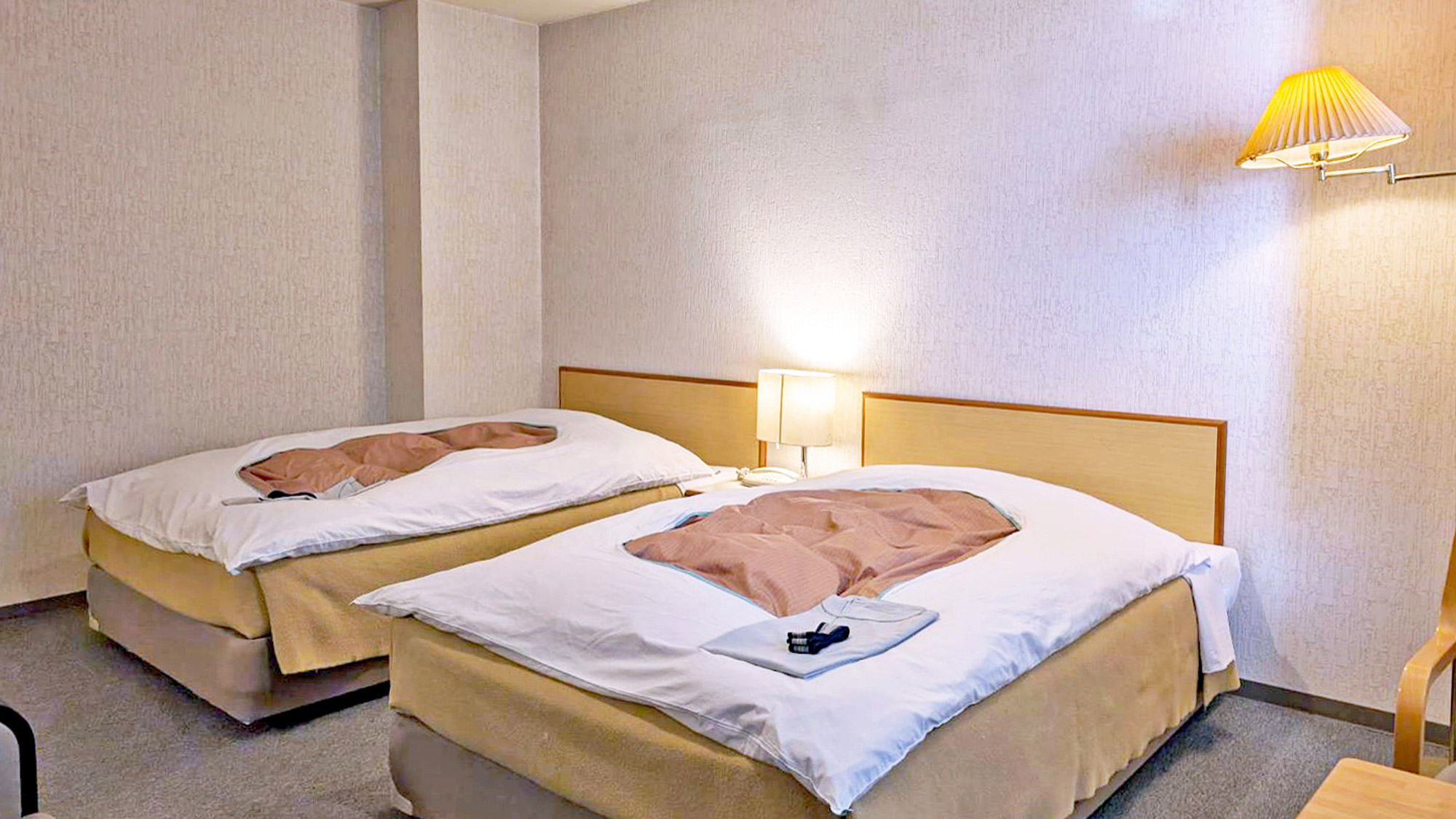 【ツインルームA】広いお部屋です
