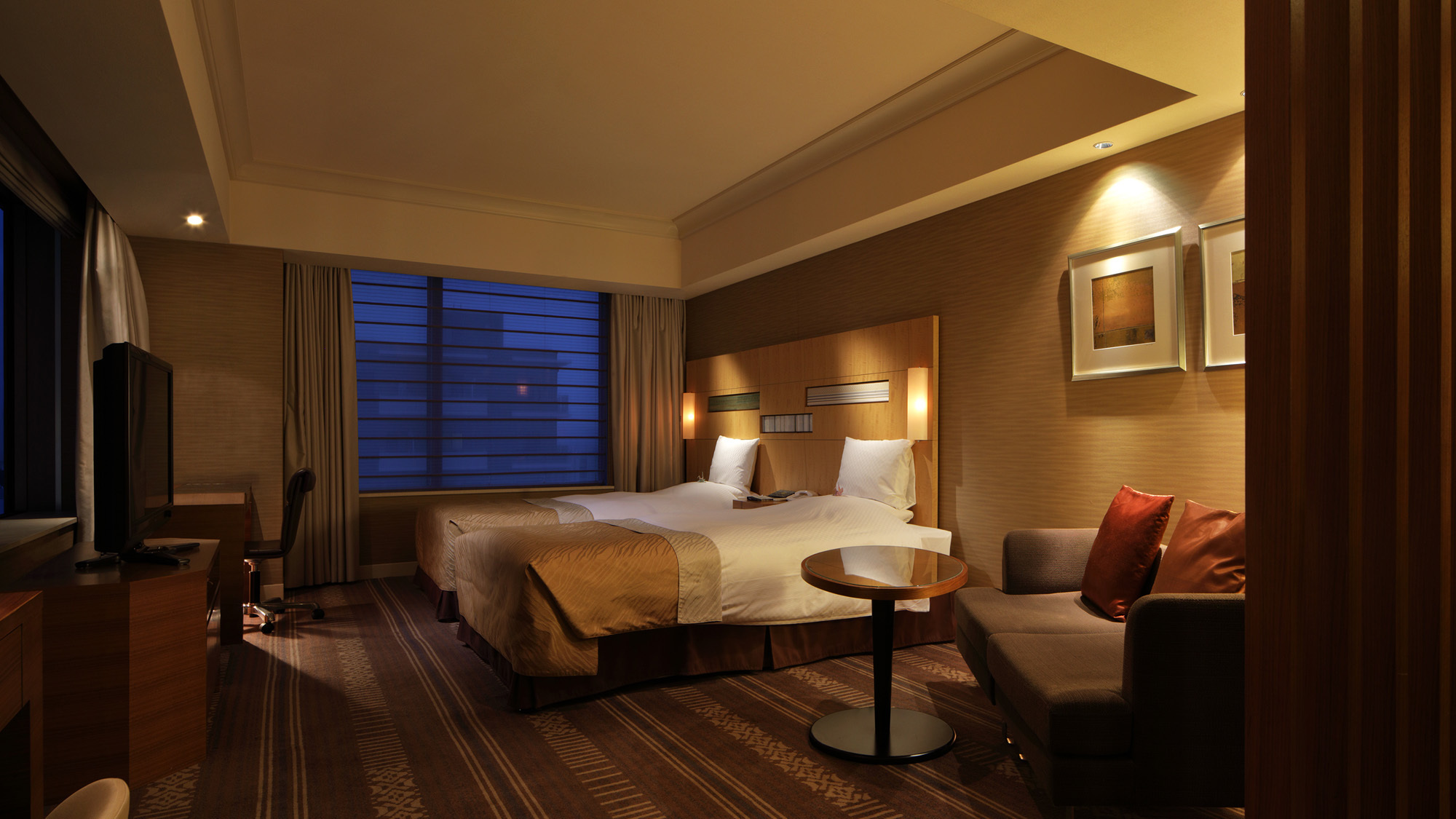 コーナーデラックスツイン（禁煙）