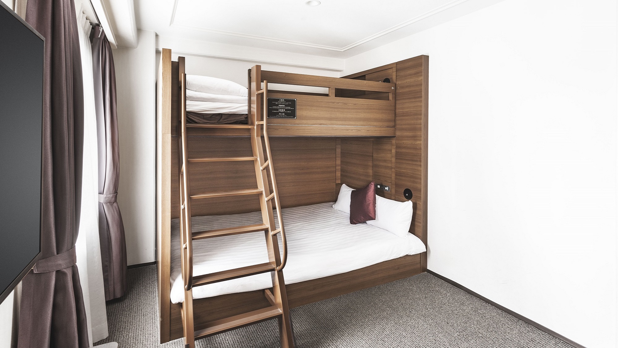 バンクベッド＜2段ベッド×2台＞（30平米）