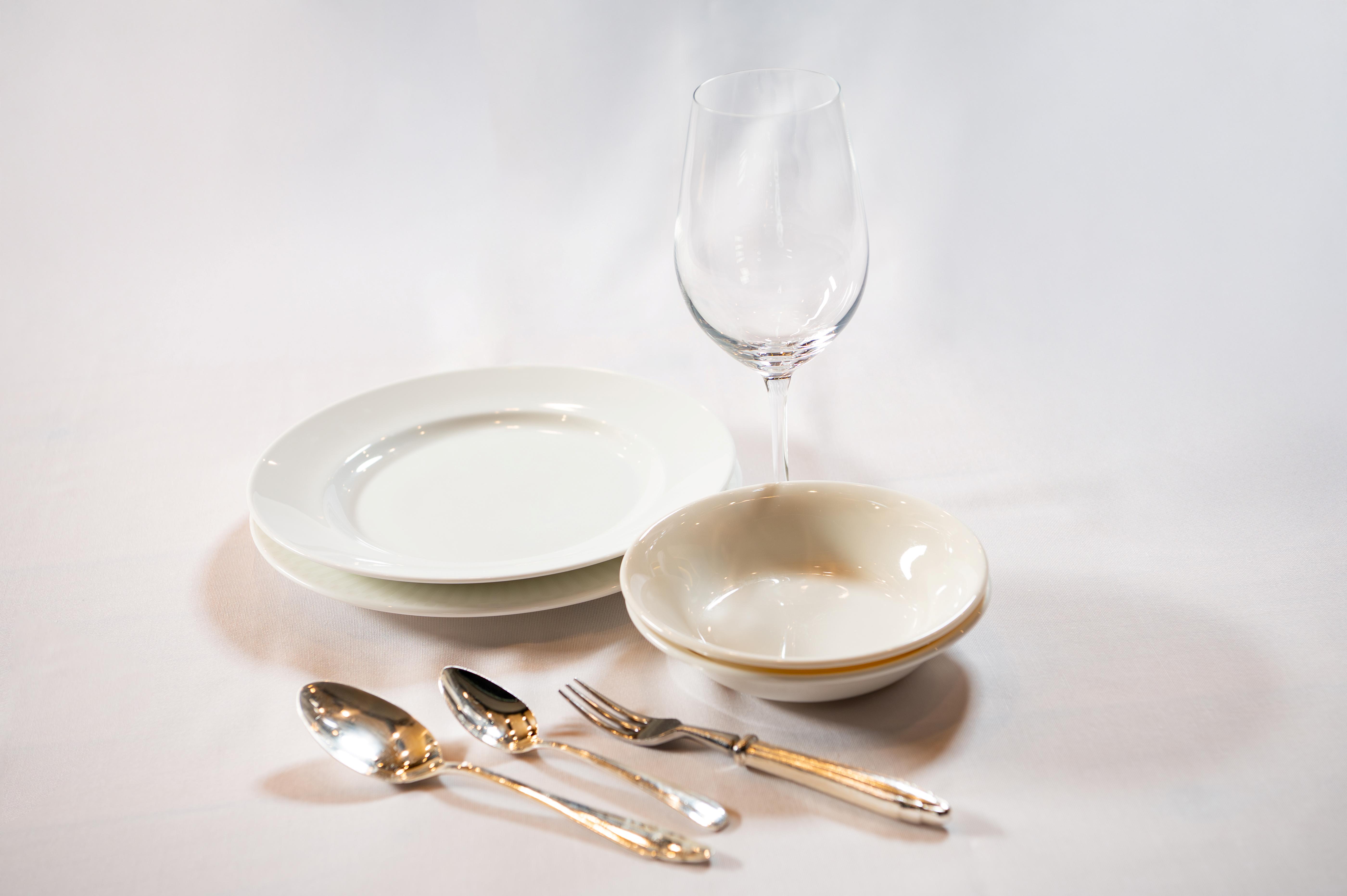 【貸出備品】食器・ワイングラス・カトラリー類