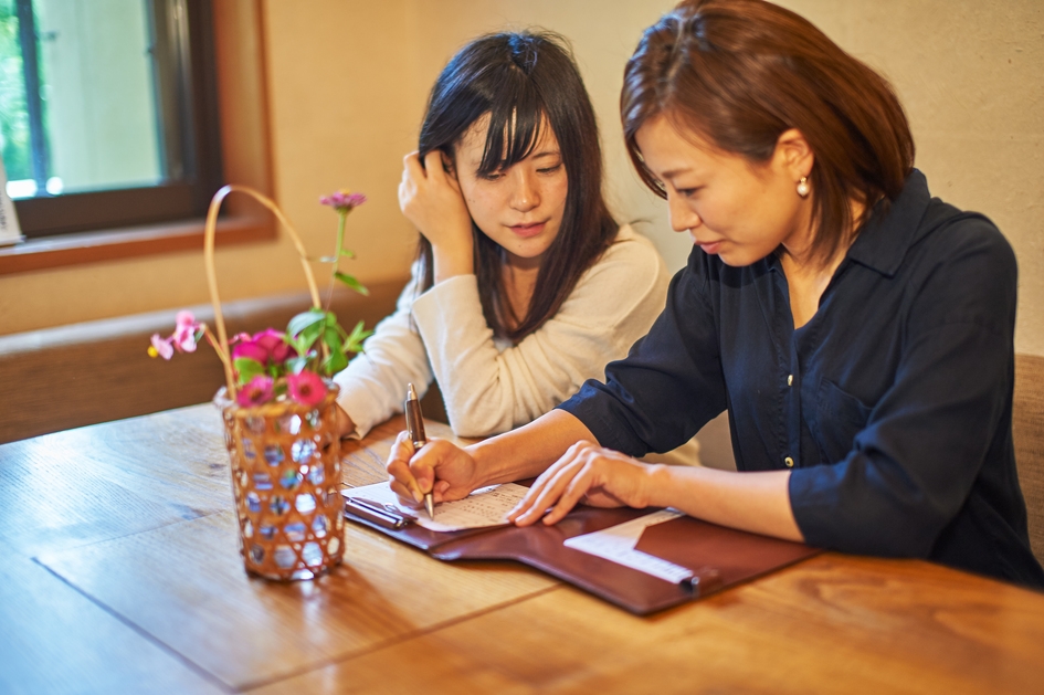 源泉掛け流しの３か所の貸切風呂と囲炉裏会席を愉しむ旅【IRORIYAKIコース】