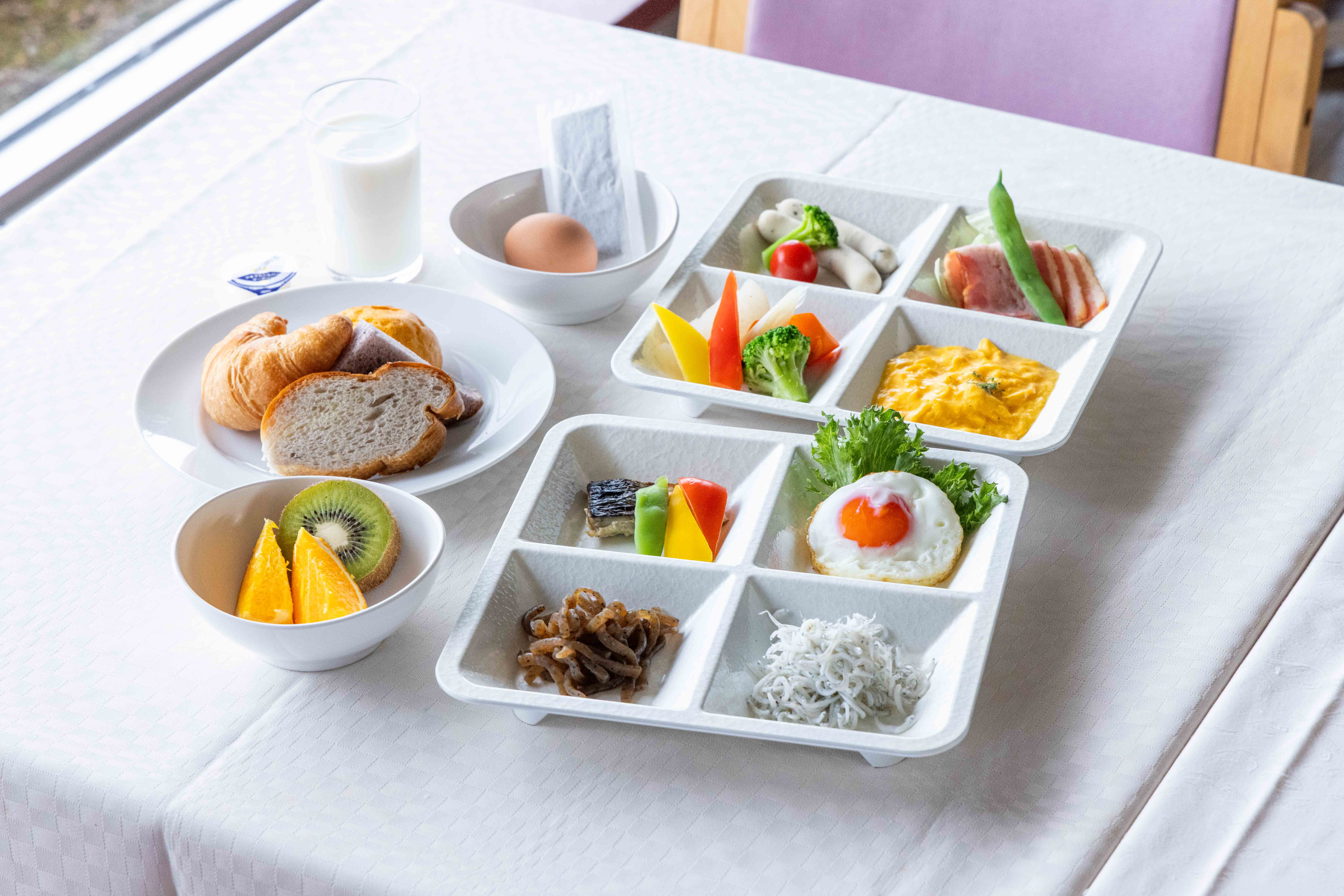 朝食バイキング