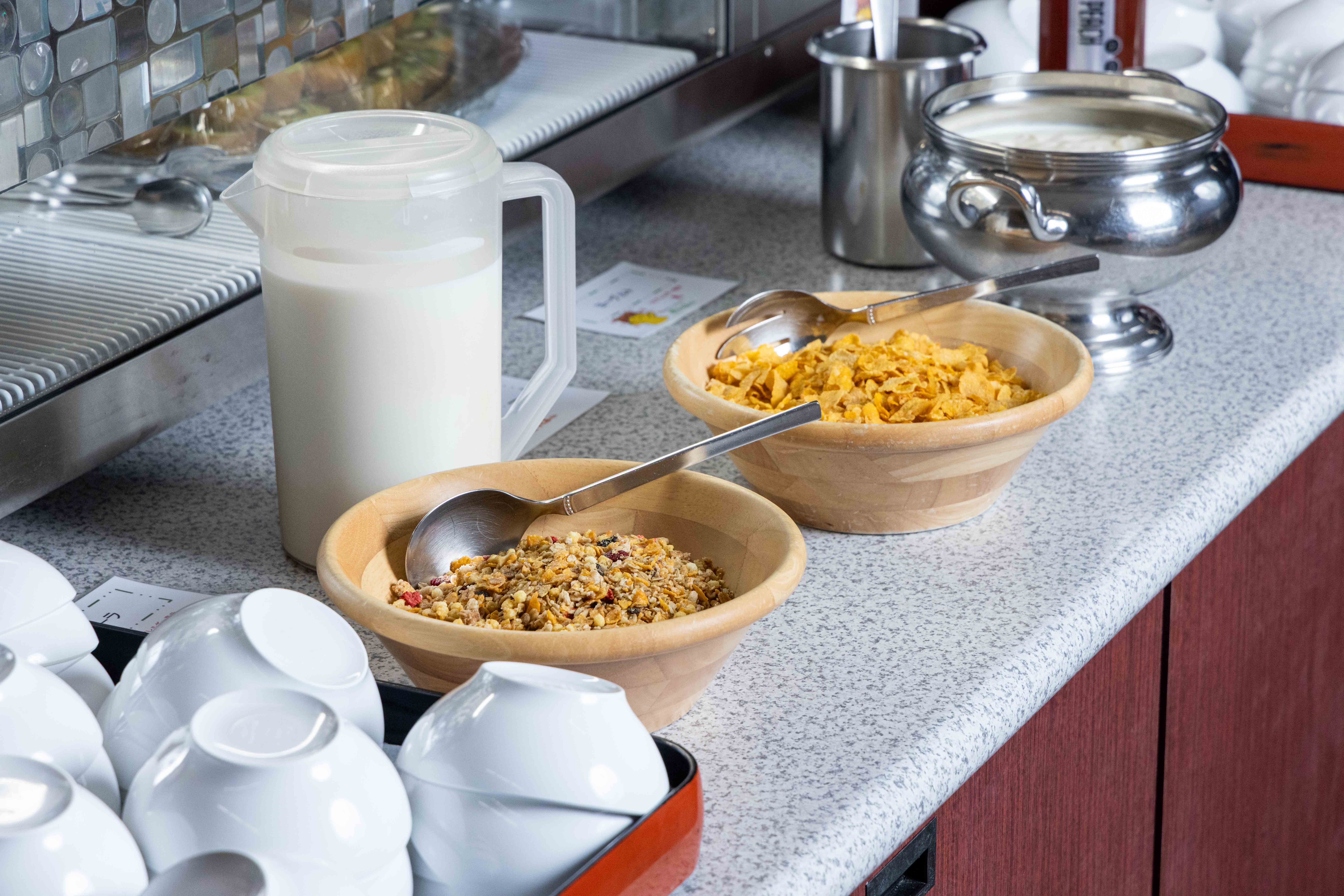 朝食バイキング