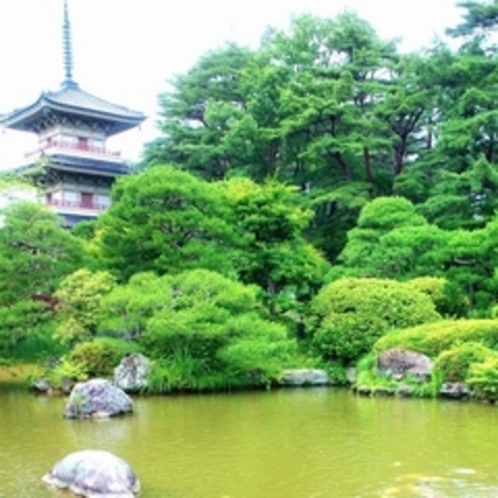【輪王寺】曹洞宗金剛宝山、三重の塔や日本庭園と裏千家のお茶室が見事な東北一の禅寺です。