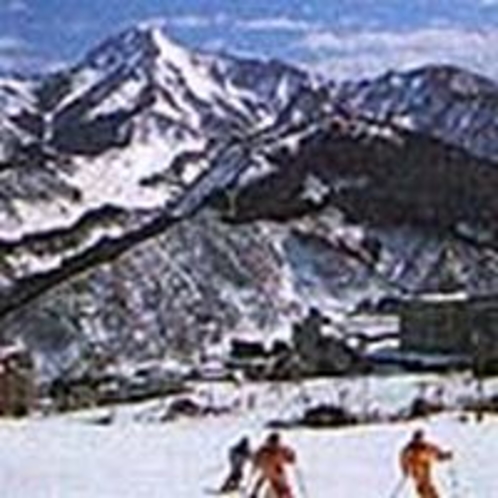 石打丸山スキー場は徒歩1分！スキーもスノボも最高の立地です(^-^)V