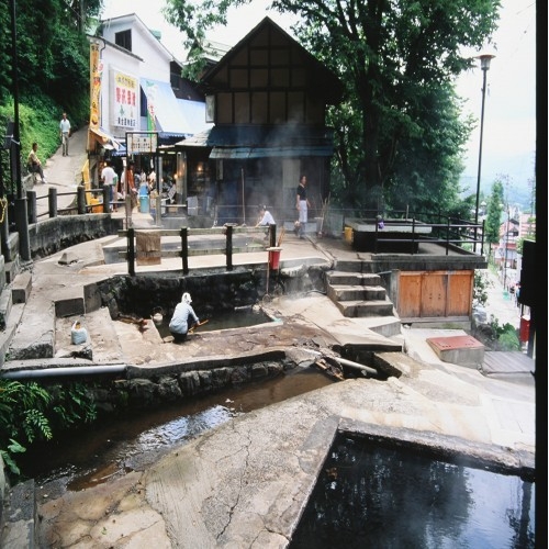  素泊まりプラン♪周辺観光のあとは野沢温泉で湯めぐりを！