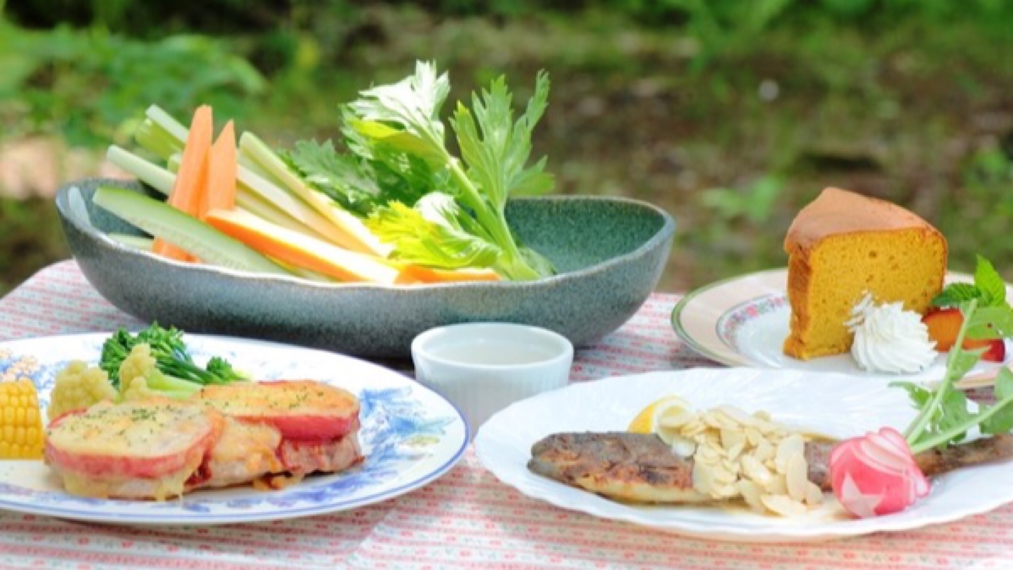 【添い寝無料】【1泊2食】 標高1350mでの〜んびり高原旅♪