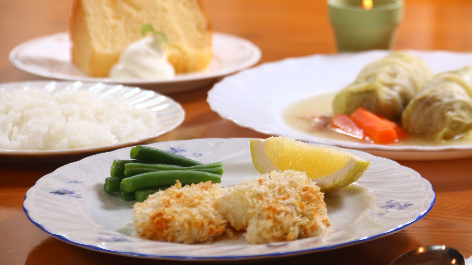 夕食一例（カレイのパン粉焼き）