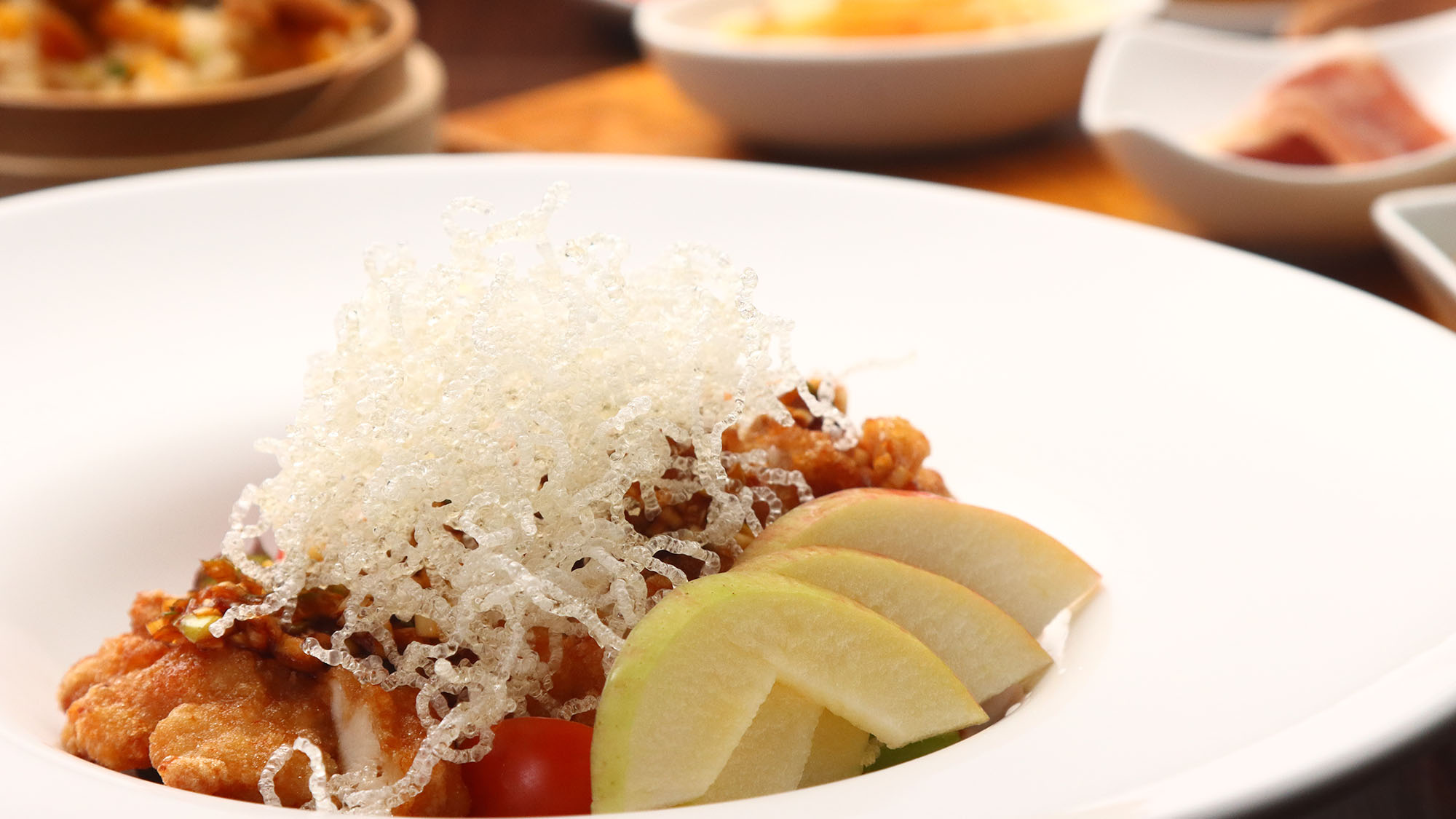 【食事】 信州林檎を使った油淋鶏 