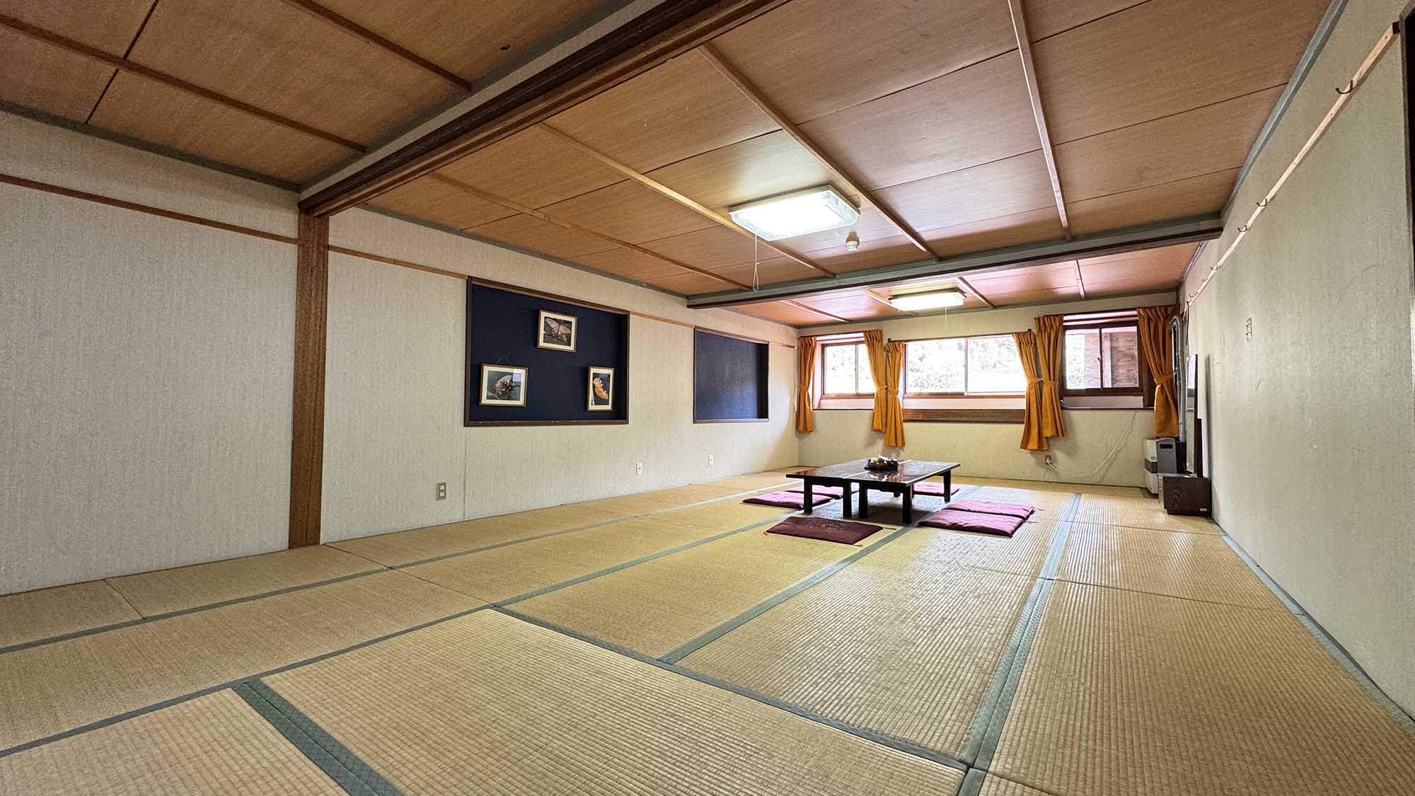 【客室】 グループ和室　21畳