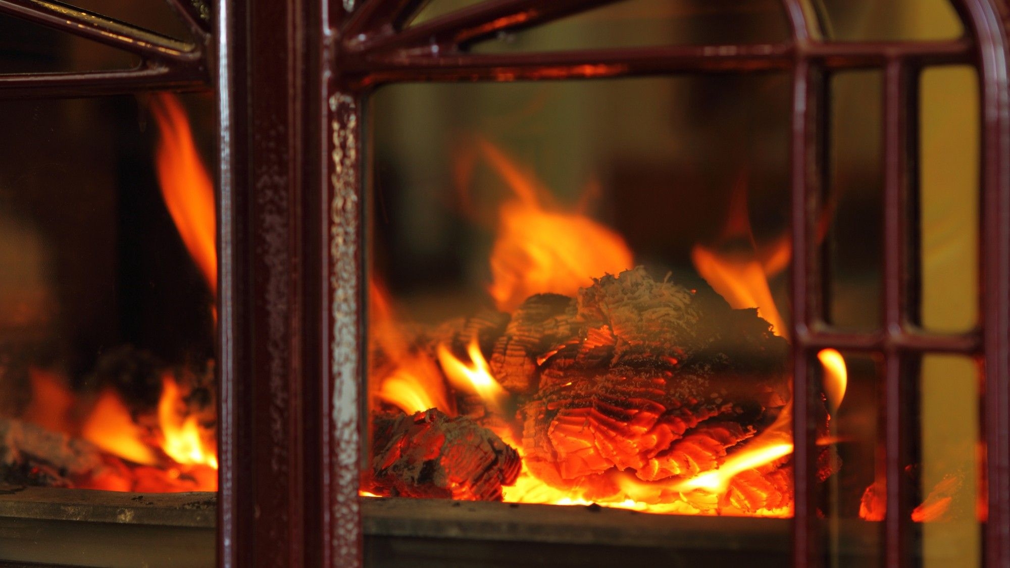 【暖炉体験】焚き火ステイ 〜暖炉で過ごす癒しの夜〜：暖房費込【1泊2食】