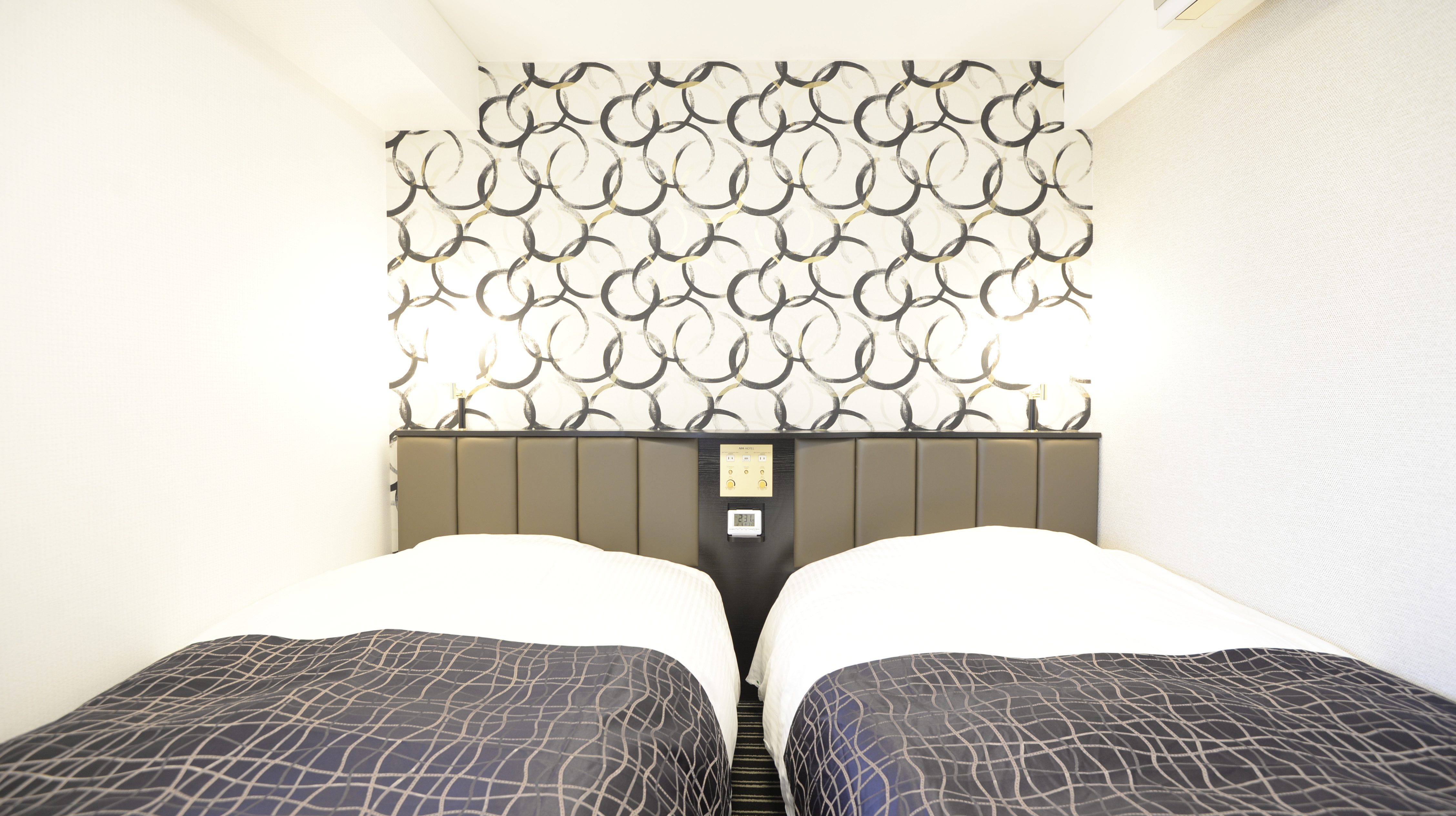 ツインルームベッド